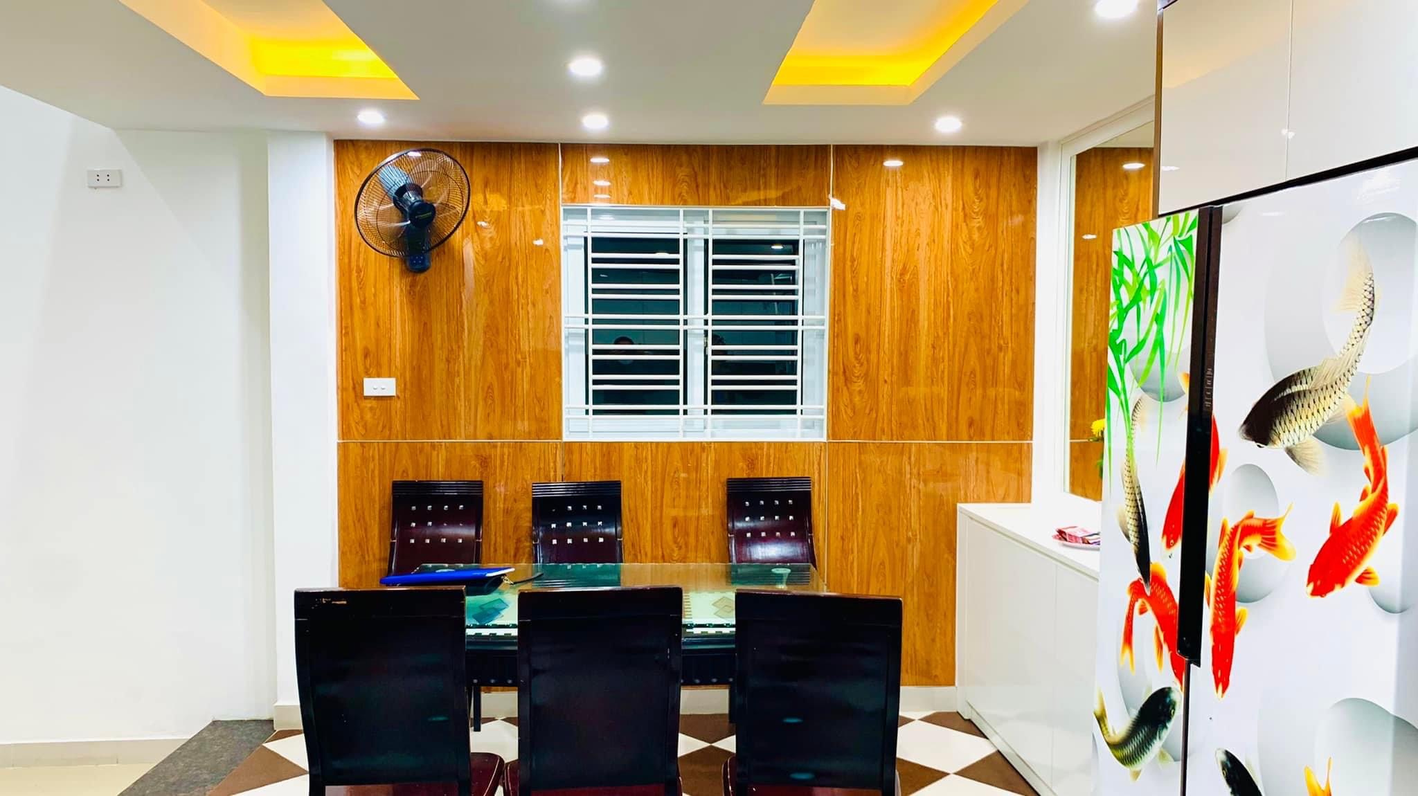 Mặt phố Lý Sơn, TT Quận Long Biên, DT128m2, MT11m, Giá 24 Tỷ, Vỉa Hè, Xây Toà Nhà 8 Tầng Cực Đỉnh