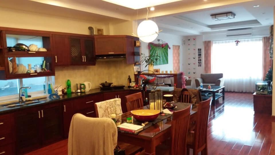 BÁN TÒA NHÀ CĂN HỘ CAO CẤP GẦN HỒ TÂY. Ô TÔ VÀO NHÀ, ĐẦY ĐỦ NỘI THẤT CAO CẤP, GIÁ 32.3 TỶ.