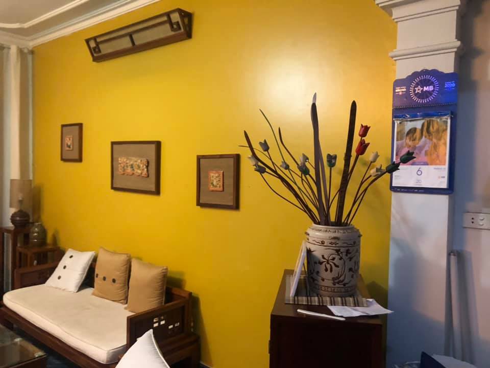 Bán biệt thự sân vườn gần hồ Phương Mai, 150m2 MT12m đường ô tô đỗ ngày đêm. Giá 26.5 tỷ