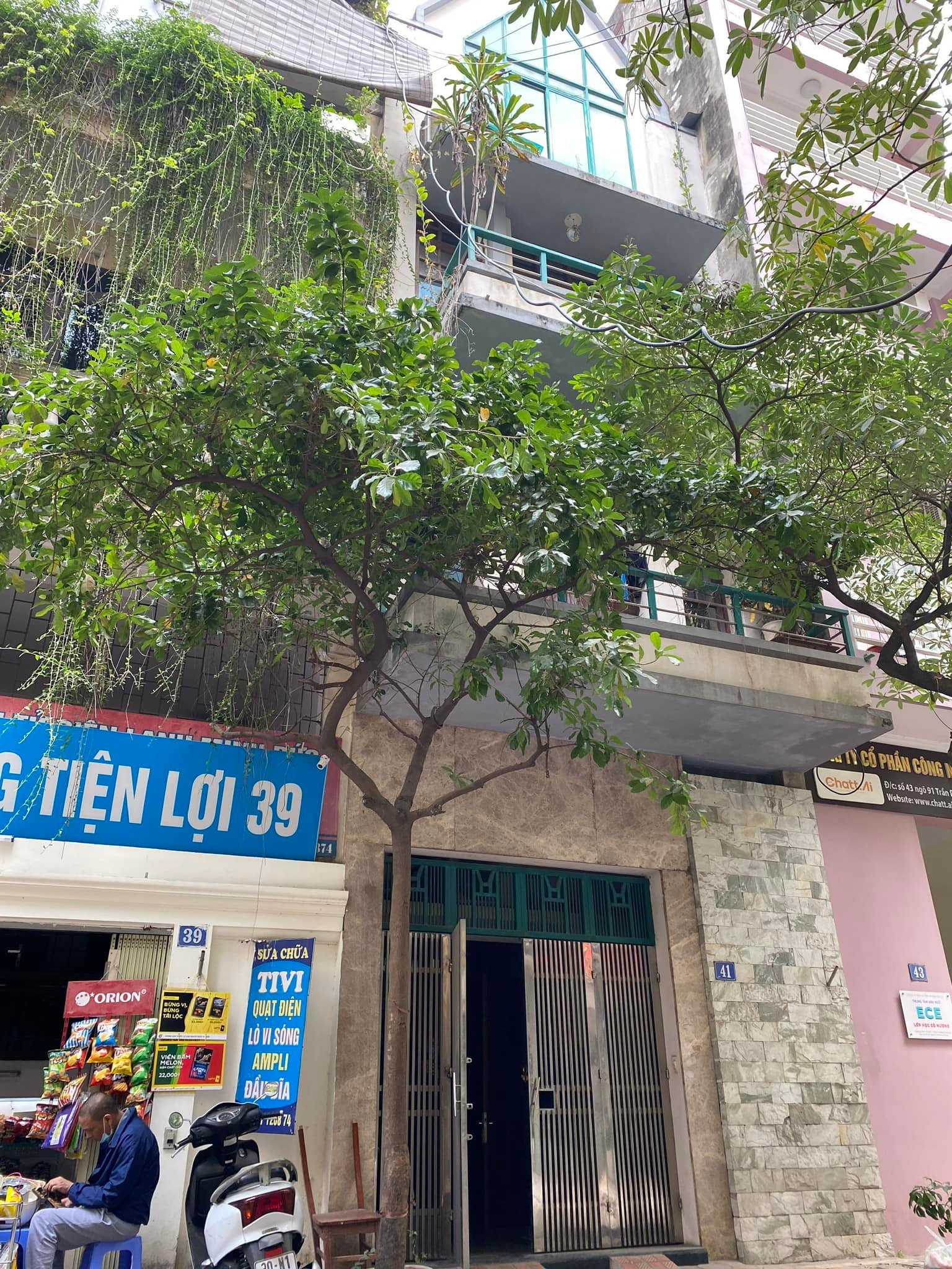 Bán mp Lý Nam Đế: 280m, lô góc 8 tầng có hầm, MT 10m, kinh doah mạnh, giá chào bán