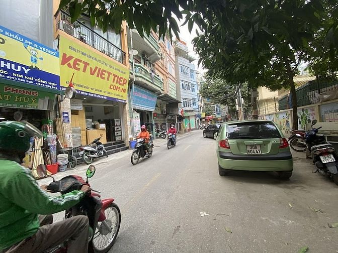 1Mặt phố kinh doanh sầm uất - thông sàn thang máy - 70m2 - nhỉnh 10 tỷ