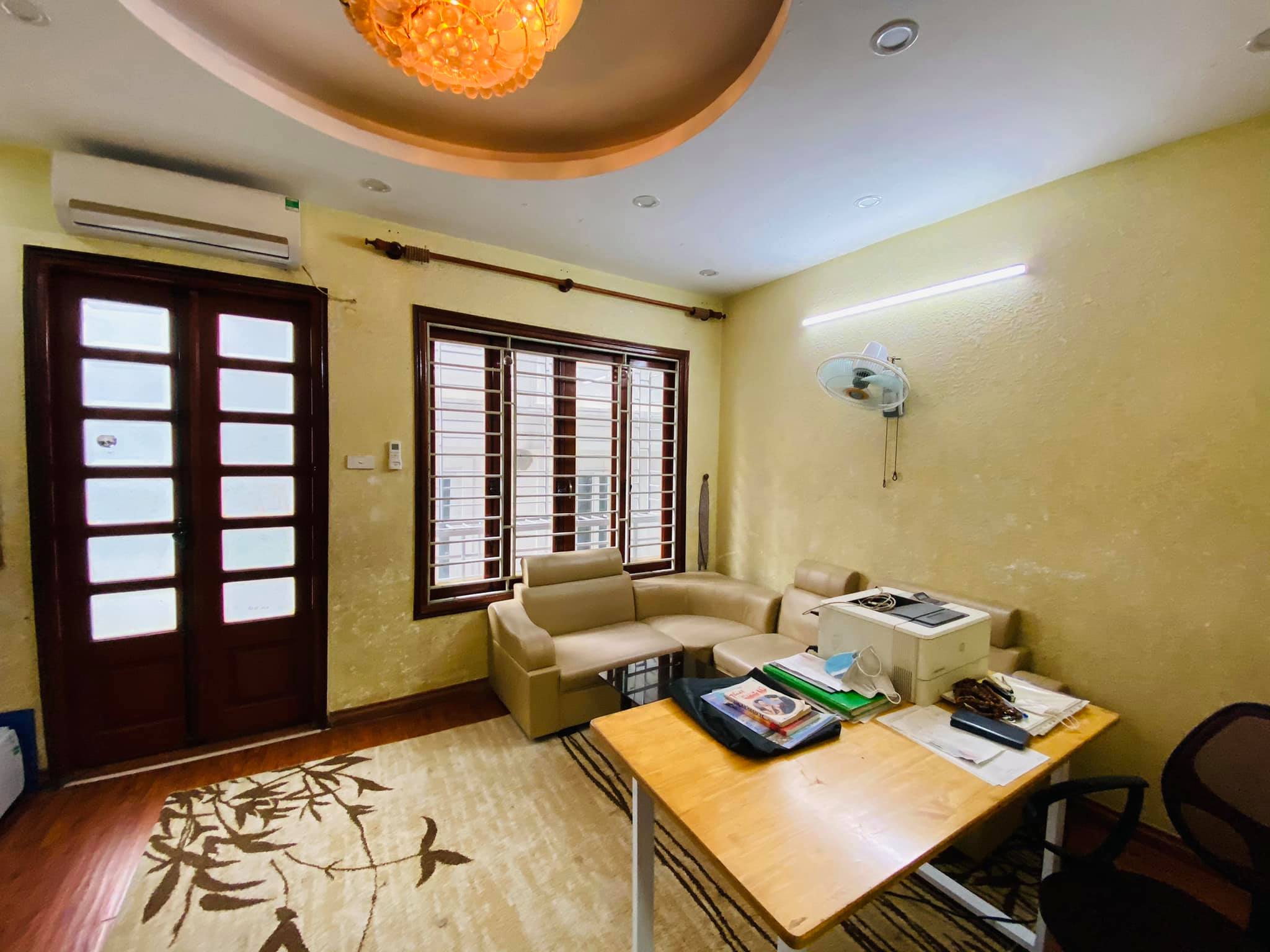 Bán Nhà mặt phố lê trọng tấn 65 m2 mặt tiền 6m giá chỉ 25 tỷ