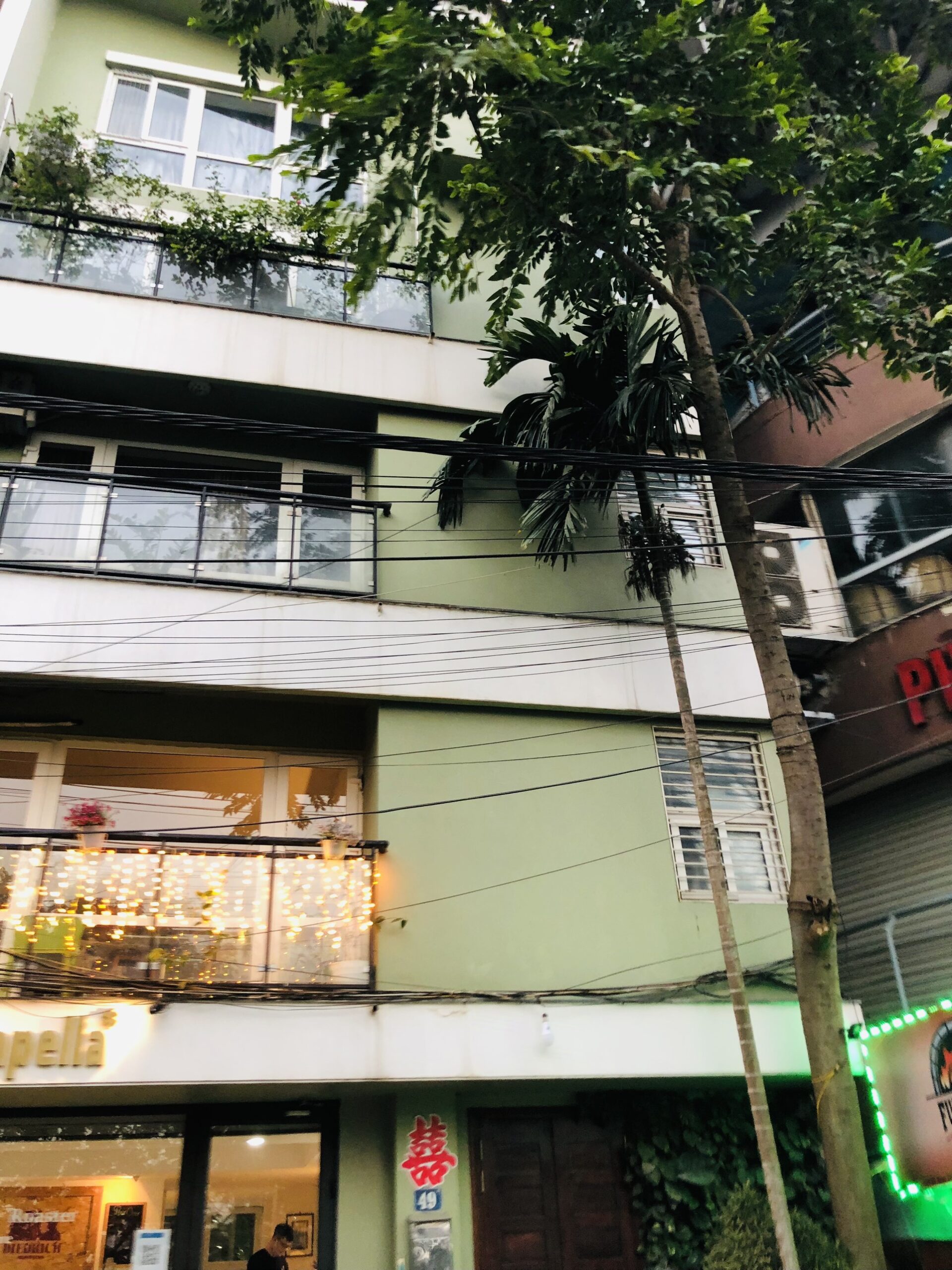 Chính chủ bán biệt thự Vườn Đào - Đường đôi - Gần Nguyễn Hoàng Tôn - Lạc Long Quân - 180m2 - 48 tỷ