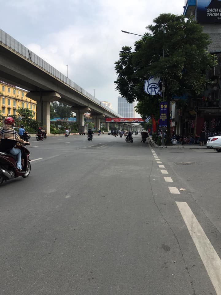 Bán nhà mp Nguyễn Trãi, 117m2, mt 13m