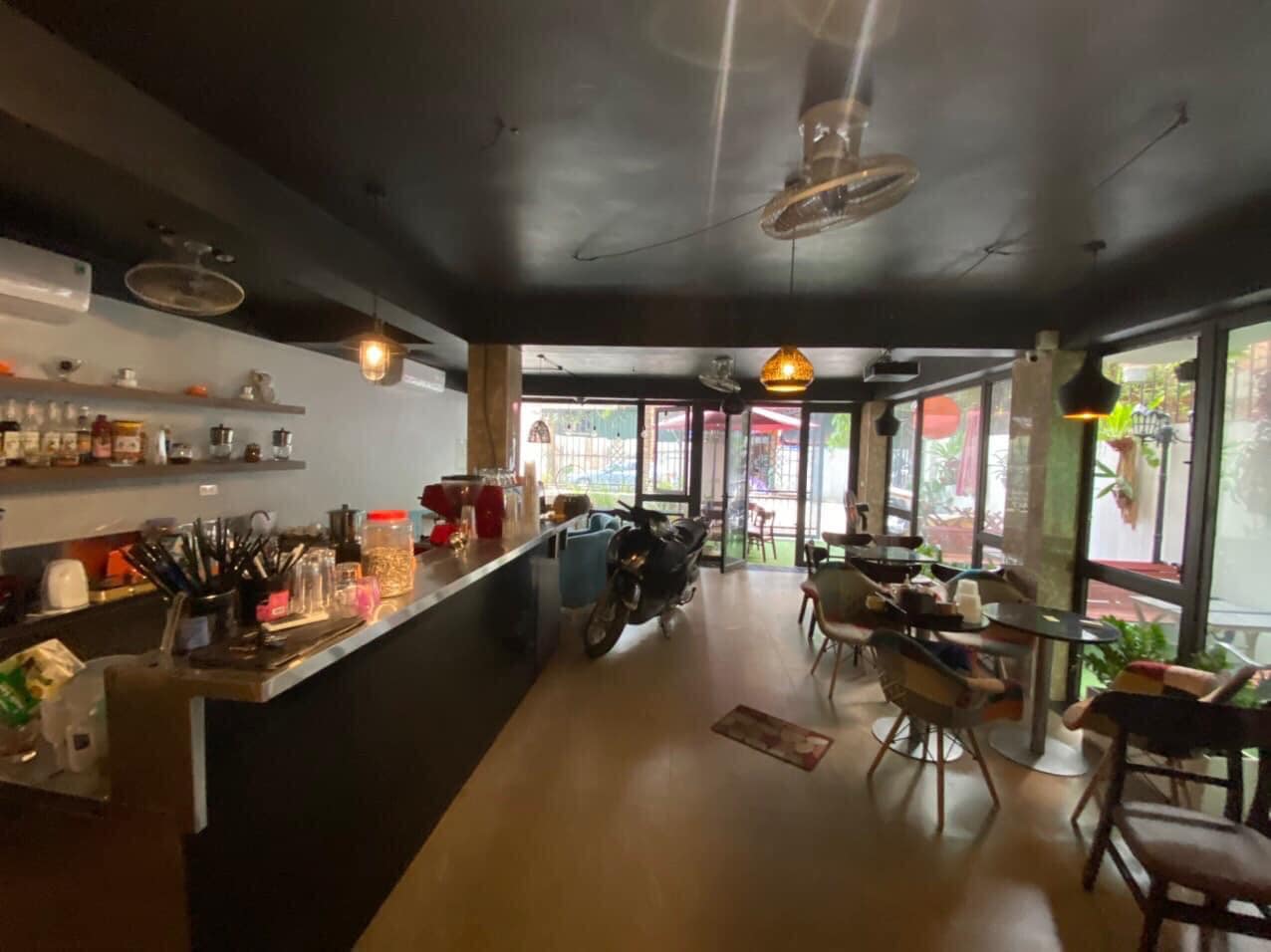 126m2