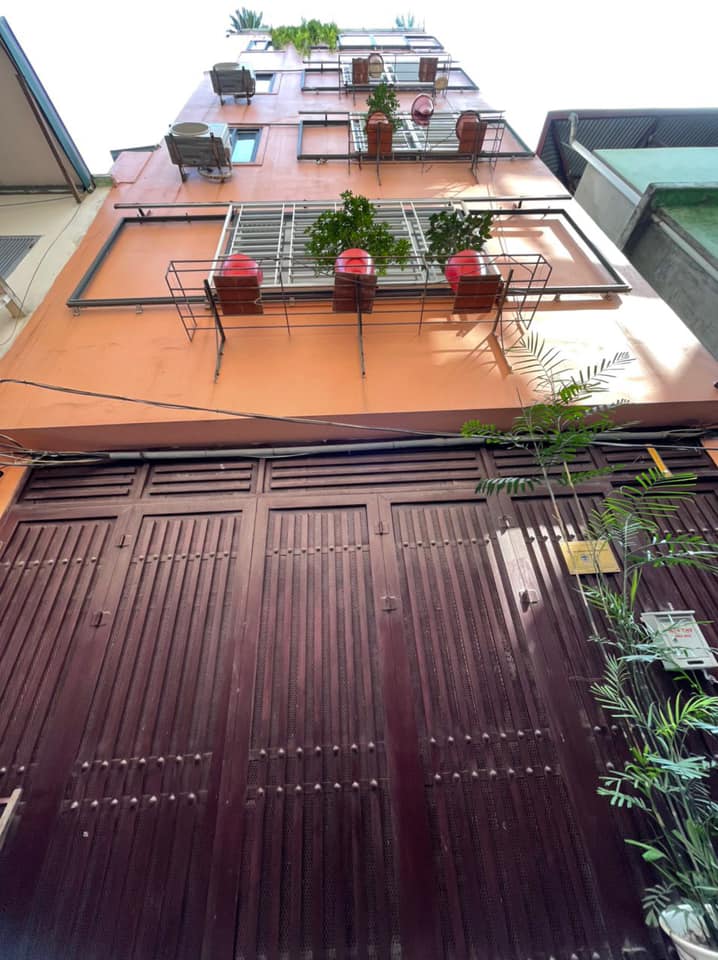 SIÊU KINH DOANH! BÁN NHÀ MP CẦU GIẤY, Ở VIP, LÔ GÓC, VĂN PHÒNG BẤT CHẤP, HƠN 13 TỶ.