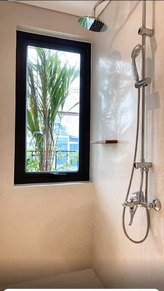 Chính chủ bán gấp nhà Phố Tạ Hiện Quận Hoàn Kiếm, Hà Nội, Diện tích 16 m2 , 2 Tầng, Giá 14.8 Tỷ. Có Thương lượng.