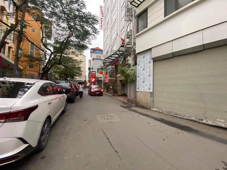 TUYỆT PHẨM LÔ GÓC PHỐ LẠC LONG QUÂN - TRUNG TÂM QUẬN TÂY HỒ - DIỆN TÍCH 72M X 4 TẦNG - MẶT TIỀN SIÊU RỘNG 8,2M - GIÁ CHỈ 11,7 T