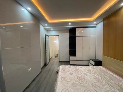 bấn tòa nhà căn Hộ dịch vụ quận 1 đang cho thuê 70 triệu/ tháng , giá bán gấp chỉ 17 tỷ