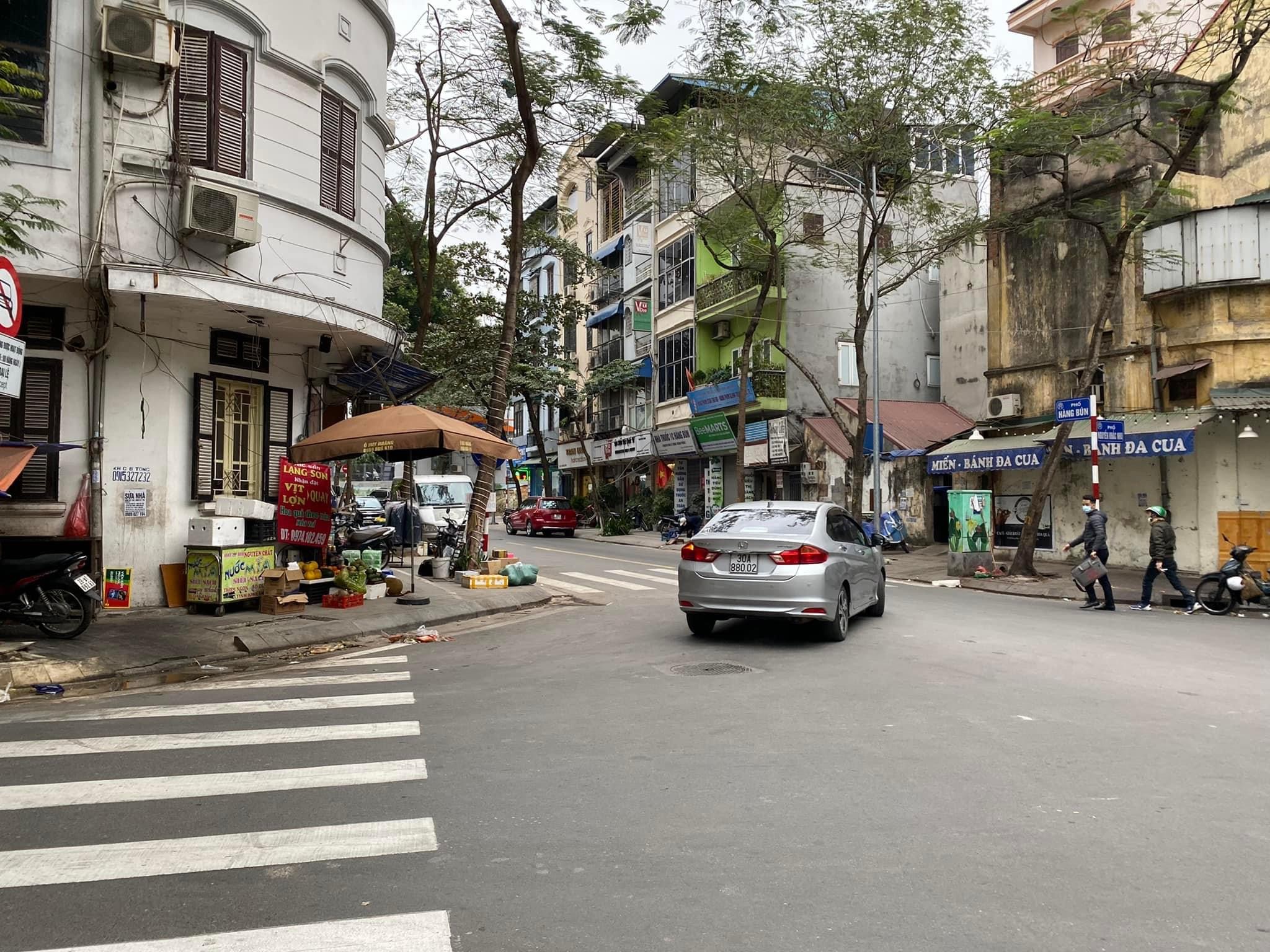 BÁN NHÀ MẶT PHỐ NGUYỄN KHẮC NHU - VỊ TRÍ ĐẸP - KINH DOANH ĐỈNH - GIÁ 29.9 TỶ