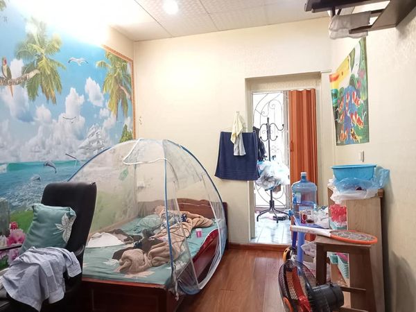 Bán nhà mặt phố Đội Cấn- 34m2 x 3 tầng- Giá 10 tỷ