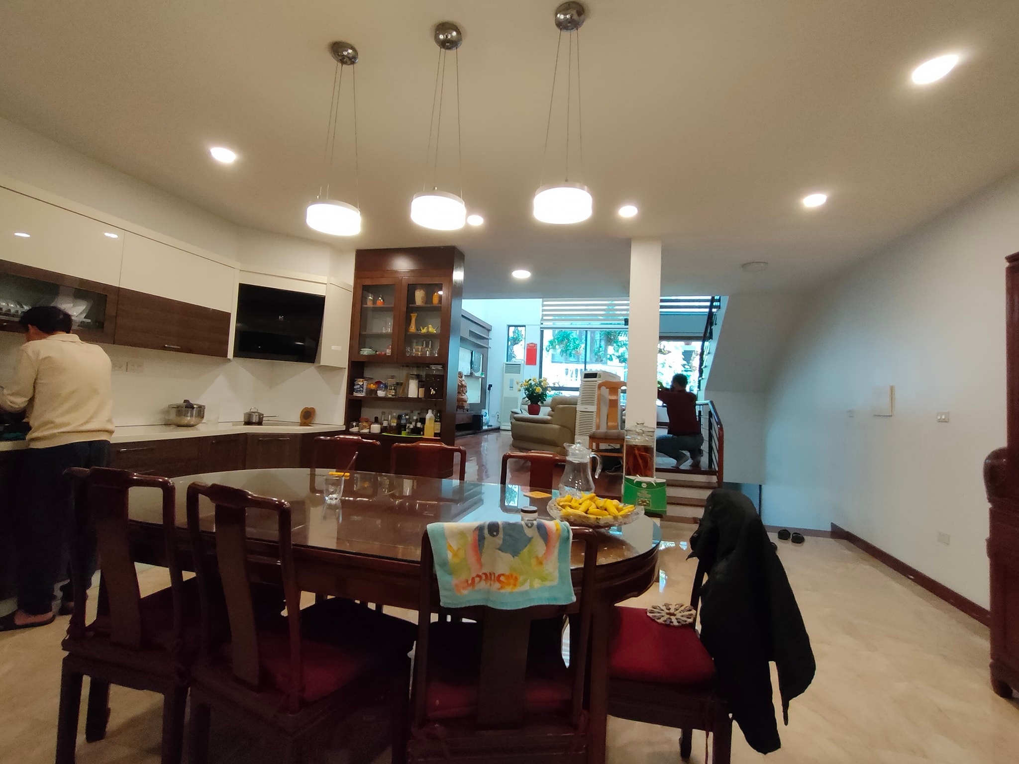 Kinh Doanh Đỉnh, 8 Tầng Thang Máy, Mặt Phố Võng Thị, Tây Hồ, 99M MT5,5 27,5 Tỷ.
