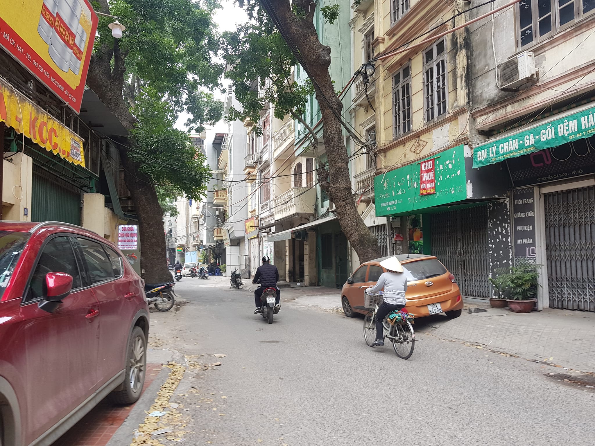 BÁN GẤP NHÀ NGUYỄN CHÍ THANH - ĐỐNG ĐA - MẶT NGÕ - Ô TÔ TRÁNH - DIỆN TÍCH 106M2 - 2 TẦNG - 16.9 TỶ.