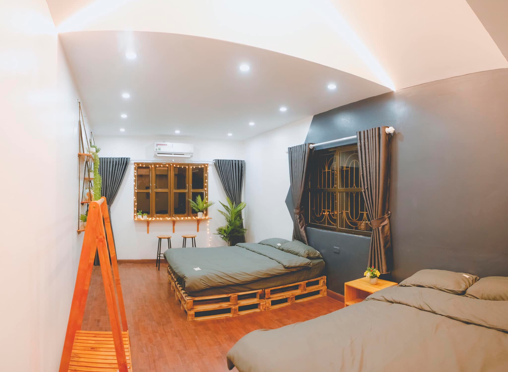 Bán liền kề Trung Yên 10, kđt Trung Yên. Mặt đường kinh doanh. 103m2.