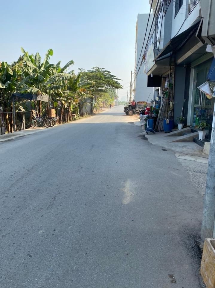 BÁN ĐẤT TẶNG NHÀ PHỐ CHÍNH KINH, DIỆN TÍCH 190M2 x 6.5 MT, GIÁ 38 TỶ