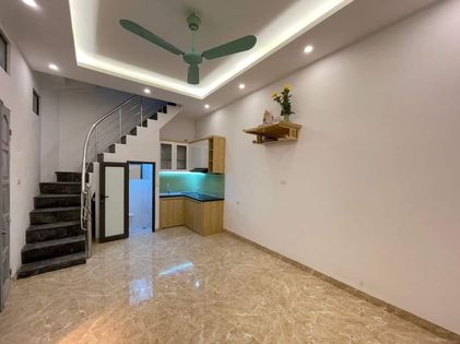 MẶT PHỐ TÔ HIỆU QUẬN CẦU GIẤY 42 TỶ 90M 8 TẦNG THANG MÁY VỈA HÈ KINH DOANH BẤT CHẤP