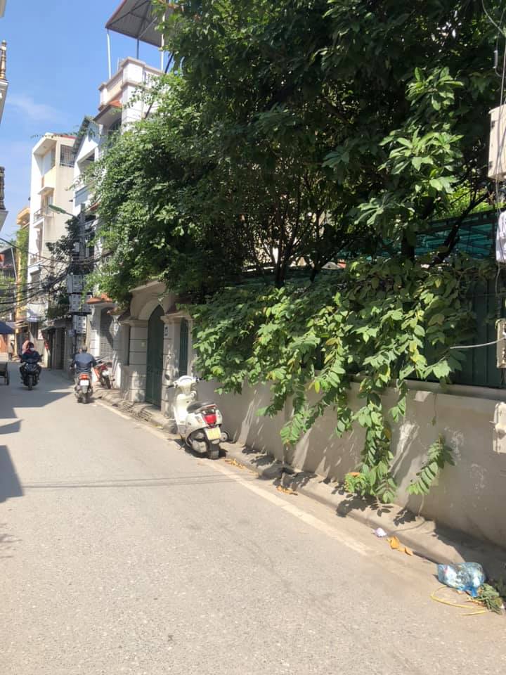 Bán đất Tứ Liên – 202m2 x MT 9m- Giá 23 tỷ