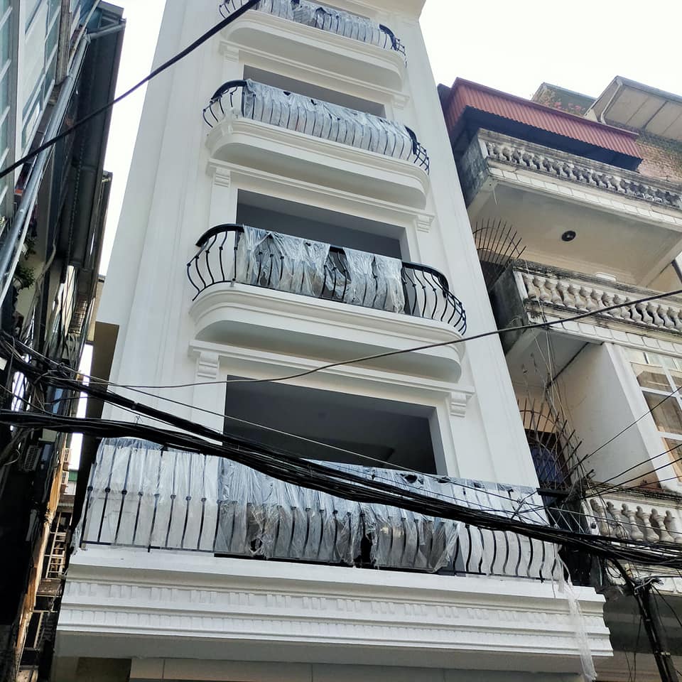Bán nhà Lý Nam Đế, 50m2 x 5 tầng, mt 4.2m, 13.5 tỷ