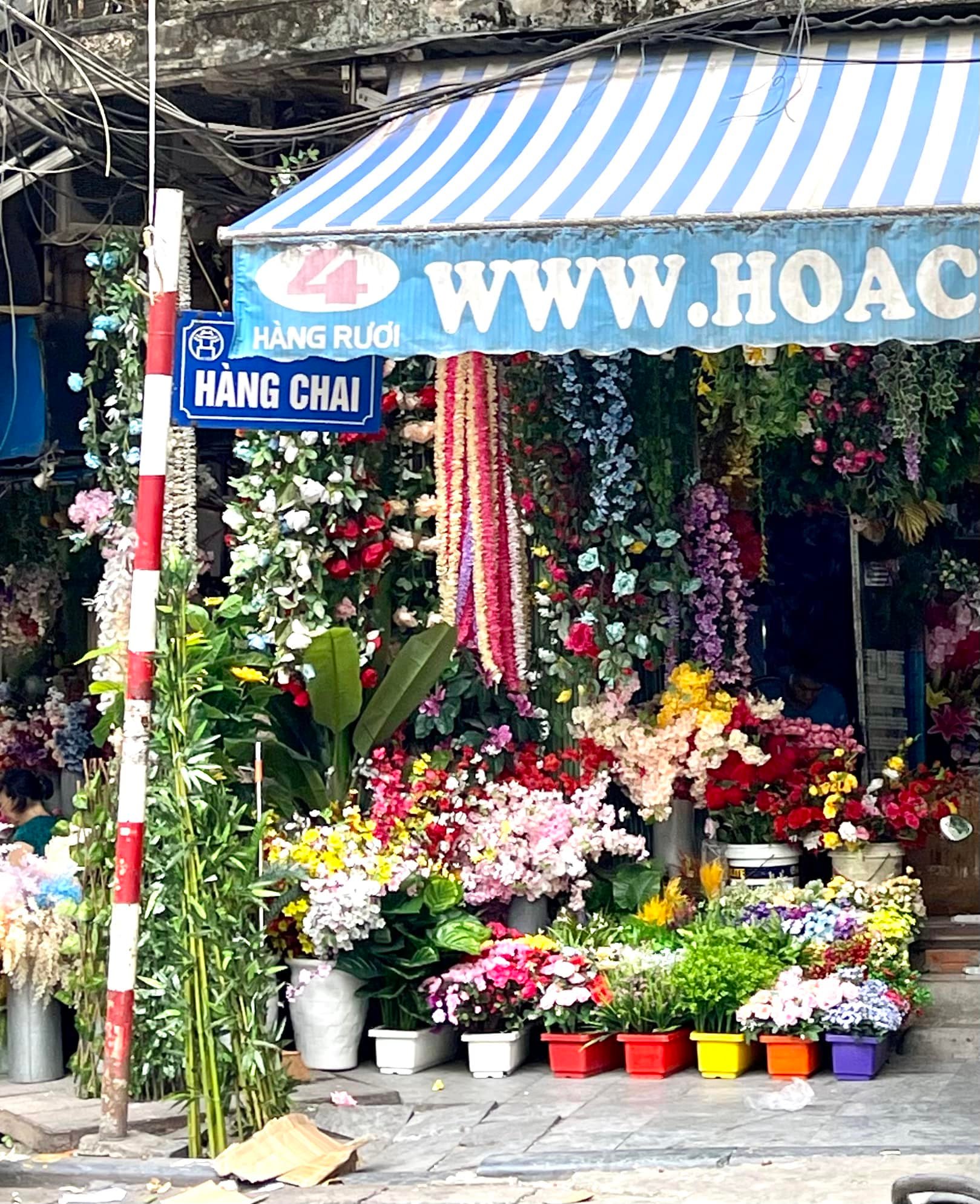 Bán nhà phố hàng chai Hoàn Kiếm giá 16,6 tỷ