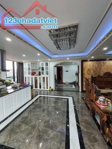 Bán toà nhà 7 tầng phố TRẦN QUANG DIỆU