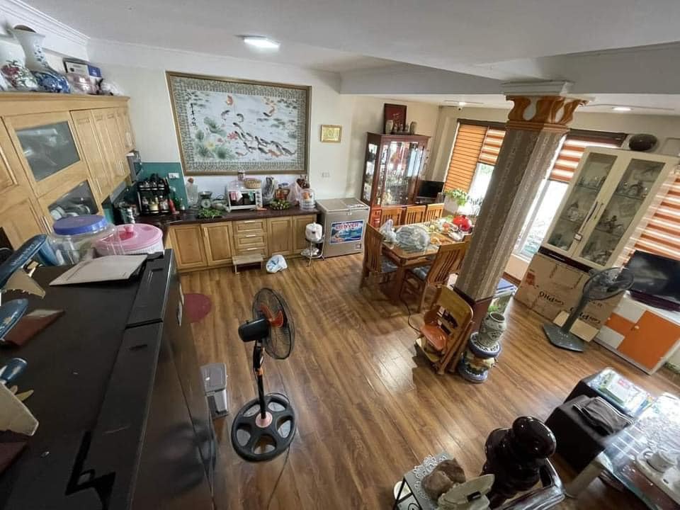 CẦN BÁN GẤP NHÀ MẶT PHỐ KIM GIANG - KINH DOANH ĐỈNH