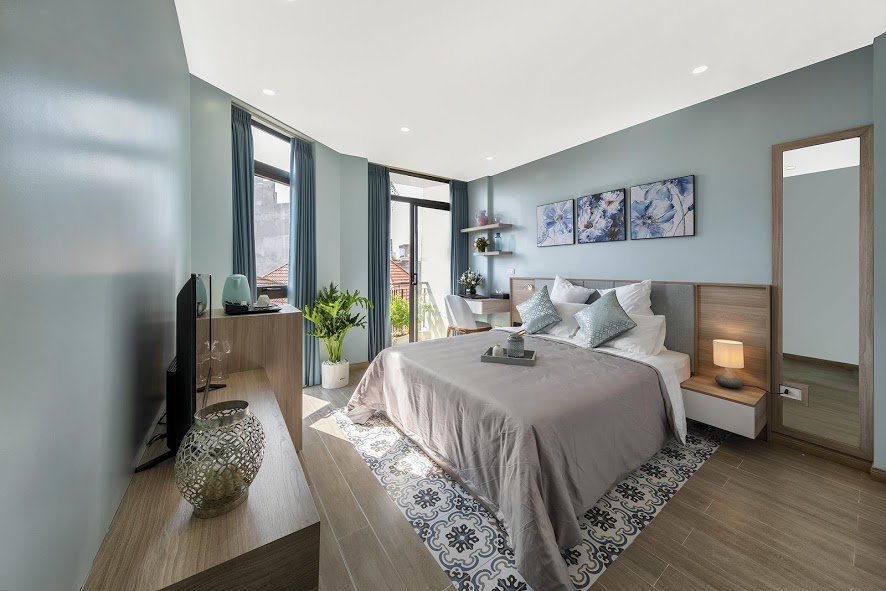 Bán nhà mặt phố Trung Kính, lô góc, 3 mặt thoáng, DT 195m2 x 6 tầng, MT 4.5m giá 34.9 tỷ