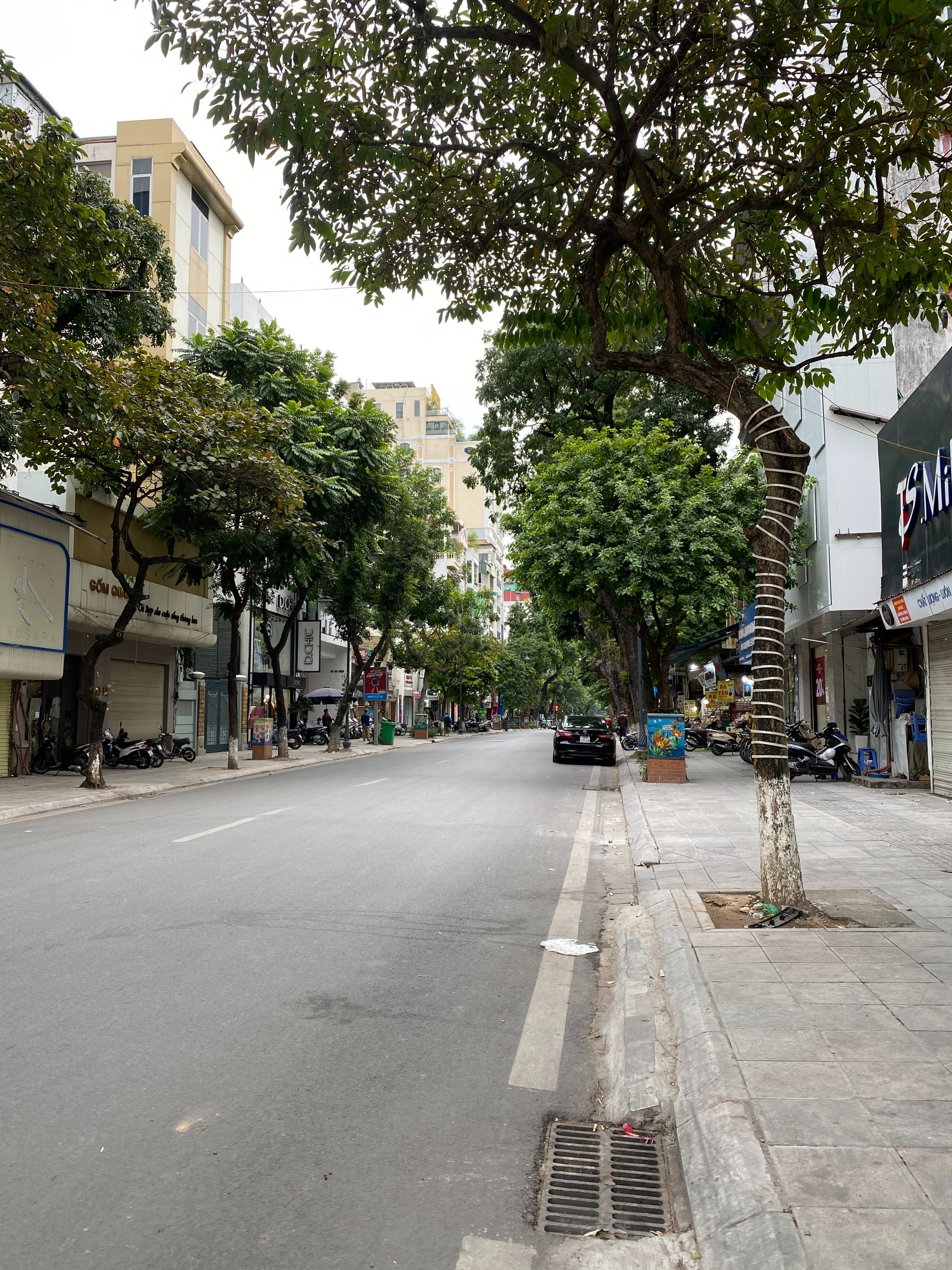 Siêu đẹp mặt phố Thọ Tháp DT 150m2x3T, MT 8m, vị trí đắc địa, kinh doanh đẳng cấp 60 tỷ