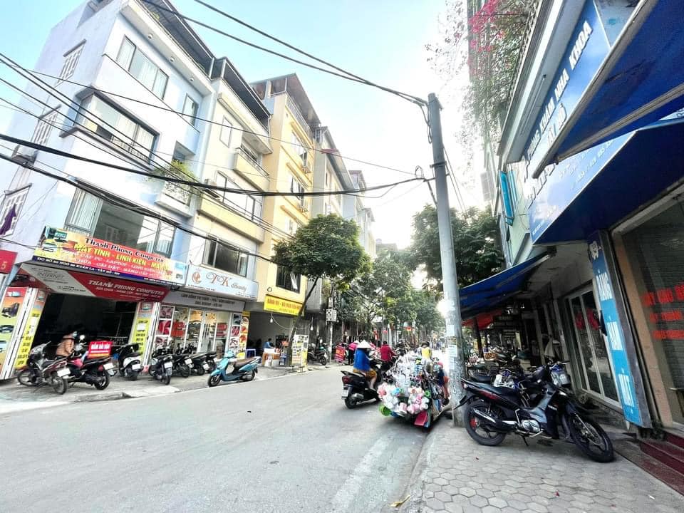 BÁN NHÀ 6 TẦNG PHỐ CẦU GIẤY DIỆN TÍCH 50M2 GIÁ 12.5 TỶ