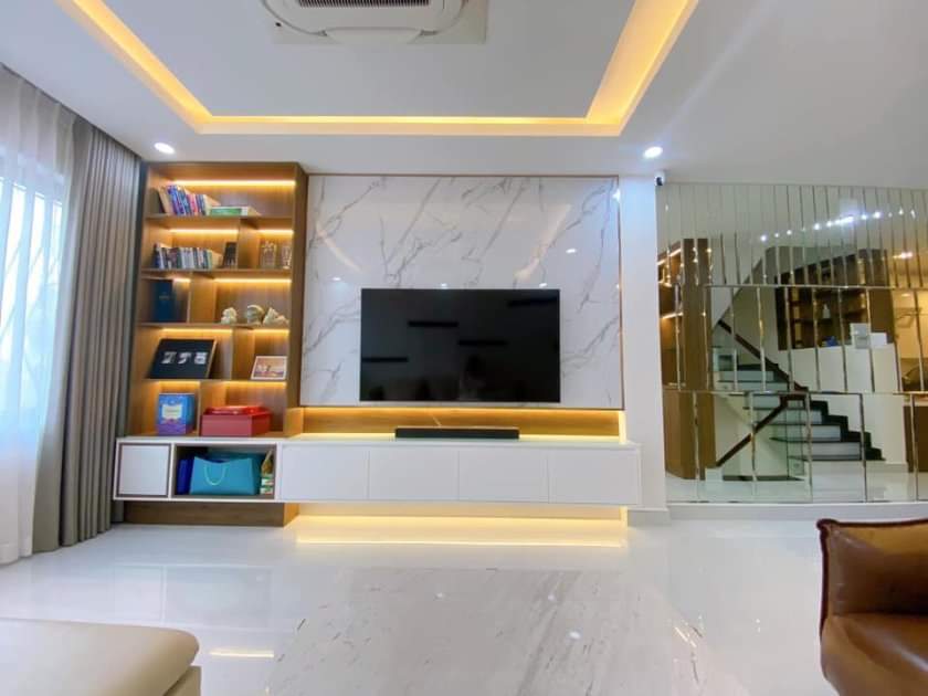 2022 bán 8T tháng máy 50m2 (400m sàn)MT 6m gara ôtô phố Thái Hà,Hoàng Cầu,Đống Đa 14tỷ xíu