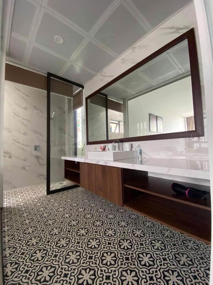 Bán nhà mặt Phố Hồ Tùng Mậu, kinh doanh đỉnh, DT 70m x 7 tầng, Giá 24 tỷ