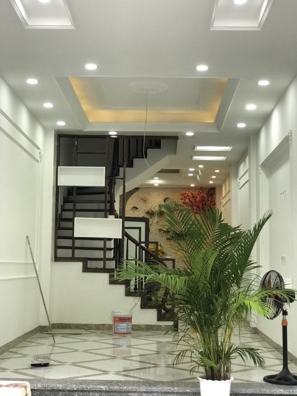 Bán nhà phân lô Phùng Chí Kiên, 61m2, giá 11,6 tỷ