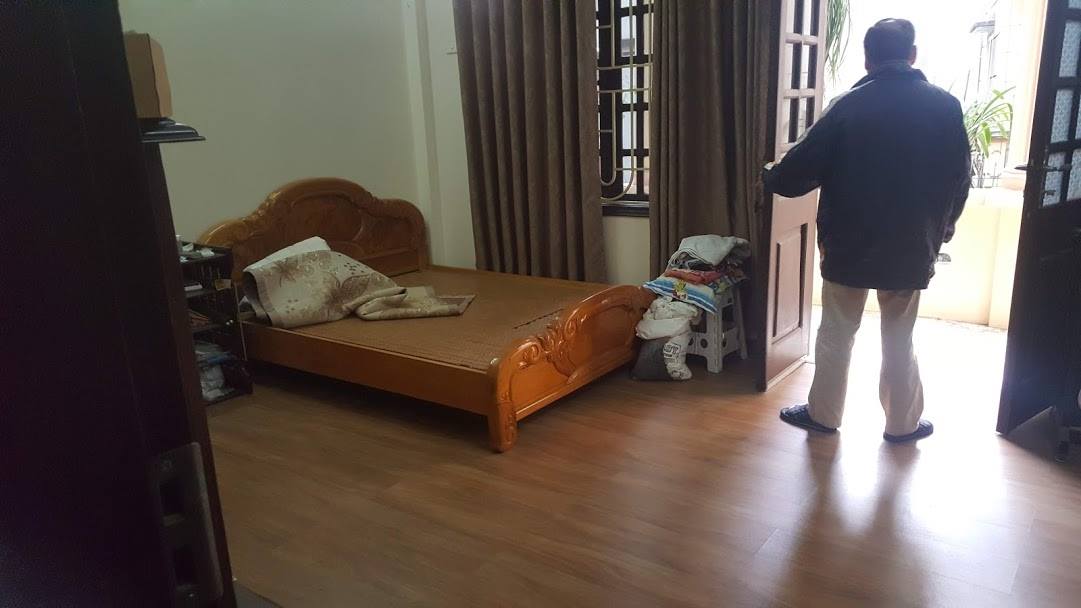 Ô tô tránh, kinh doanh, mặt phố Nguyễn Thái Học, Ba Đình, Dt80m x 4t, Mt 8,5m, giá 13.6 tỷ