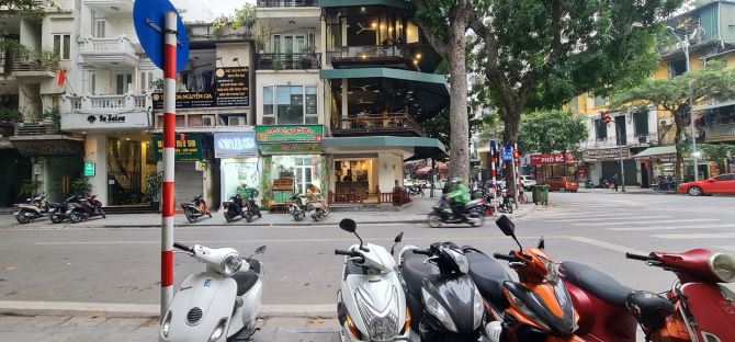 Bán nhà mặt phố Lương Ngọc Quyến, Hoàn Kiếm, 225m2 x 3 tầng, mt 7m, giá 150 tỷ