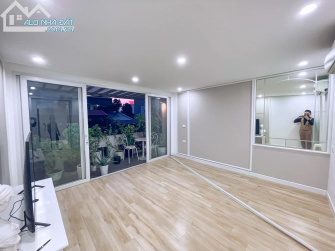 CỰC RẺ! BÁN GẤP NHÀ 4 TẦNG 56M2 PHỐ HÀNG BUỒM - HOÀN KIẾM, KINH DOANH SẦM UẤT. HƠN 20 TỶ