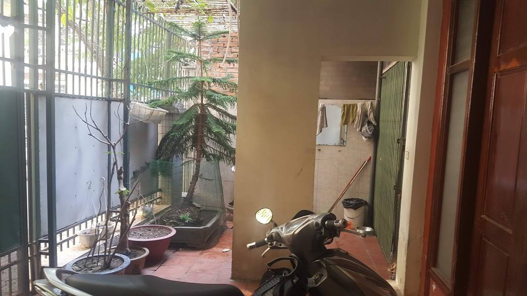 Bán gấp nhà Ngọc Khánh DT 105m2,MT 5.2m, ô tô tránh,giá 21.5 tỷ