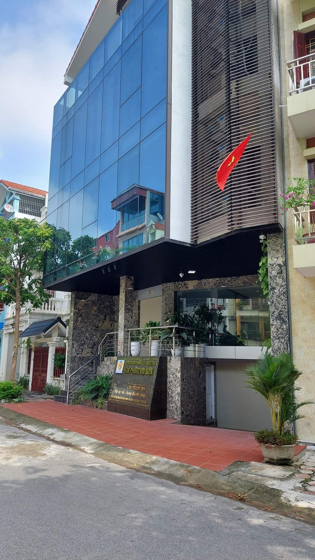 Mặt Phố Xã Đàn giá trị hơn 100 tỷ - Cho thuê 400 triệu/ tháng