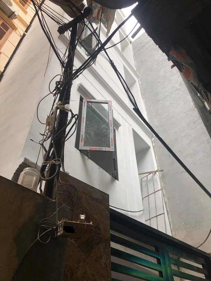 Bán nhà Cầu Giấy – 70m2 x 7 tầng- Giá 10.7 tỷ