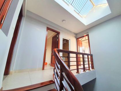 Bán nhà Trần Hưng Đạo Quận 1 - Xe hơi đỗ cửa - 50m ra mặt tiền - 5 tầng