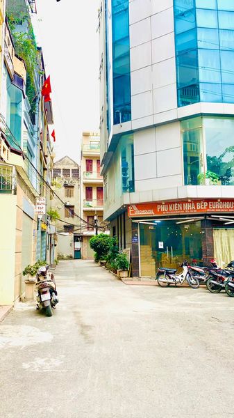 Bán nhà Khuất Duy Tiến Cầu Giấy 55m 4 tầng mt 5.5m 16.2 tỷ phân lô văn phòng kinh doanh ô tô tránh