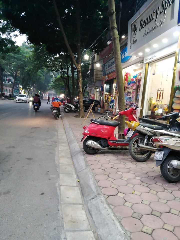 SIÊU HIẾM NHÀ MẶT PHỐ THỤY KHUÊ. KINH DOANH ĐỈNH, HAI MẶT THOÁNG