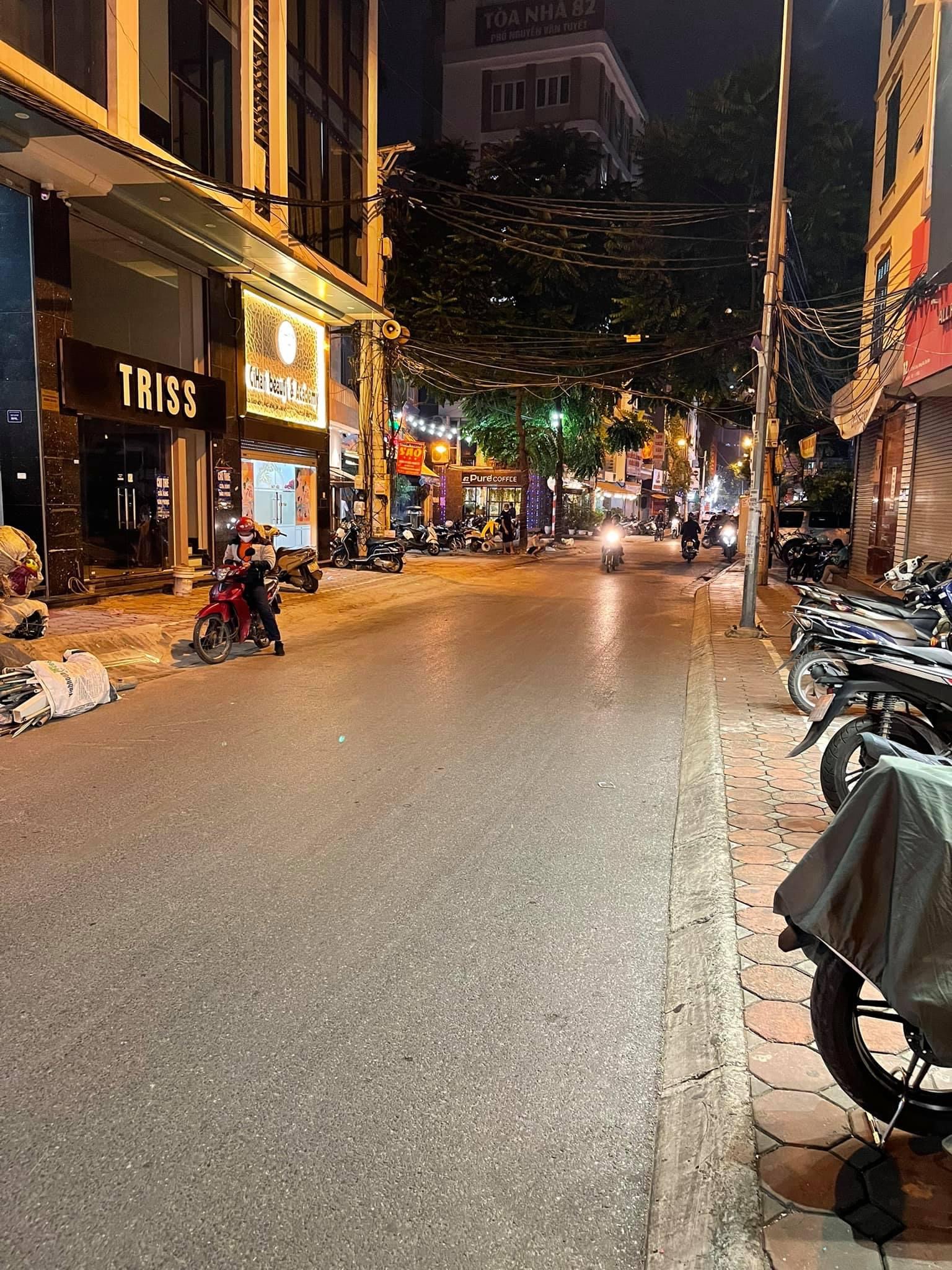 MẶT PHỐ THÁI HÀ - ĐỐNG ĐA , DT70m2 GIÁ 20 TỶ .