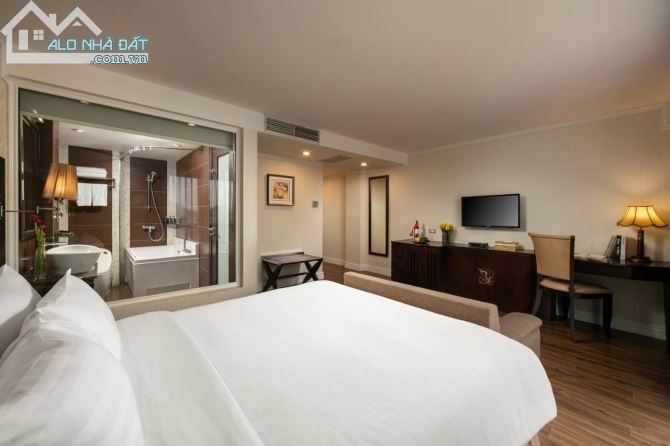 BÁN NHÀ LÔ GÓC PHỐ CỬA NAM, 267M2 MT 10M GIÁ 131TỶ, THIỆN CHÍ BÁN LIÊN HỆ NGAY