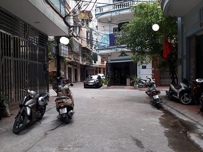 Bán nhà phân lô Mai Dịch, 55M, VỈA HÈ, Ô TÔ TRÁNH, KINH DOANH,10.8 tỷ