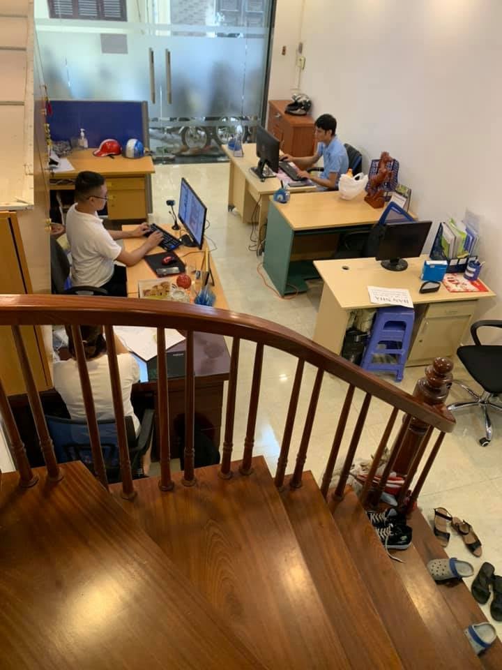 Bán nhà mặt phố Bát Sứ, 4 tầng, 60m2 , Hoàn Kiếm quận, kinh doanh, 19.9 tỷ