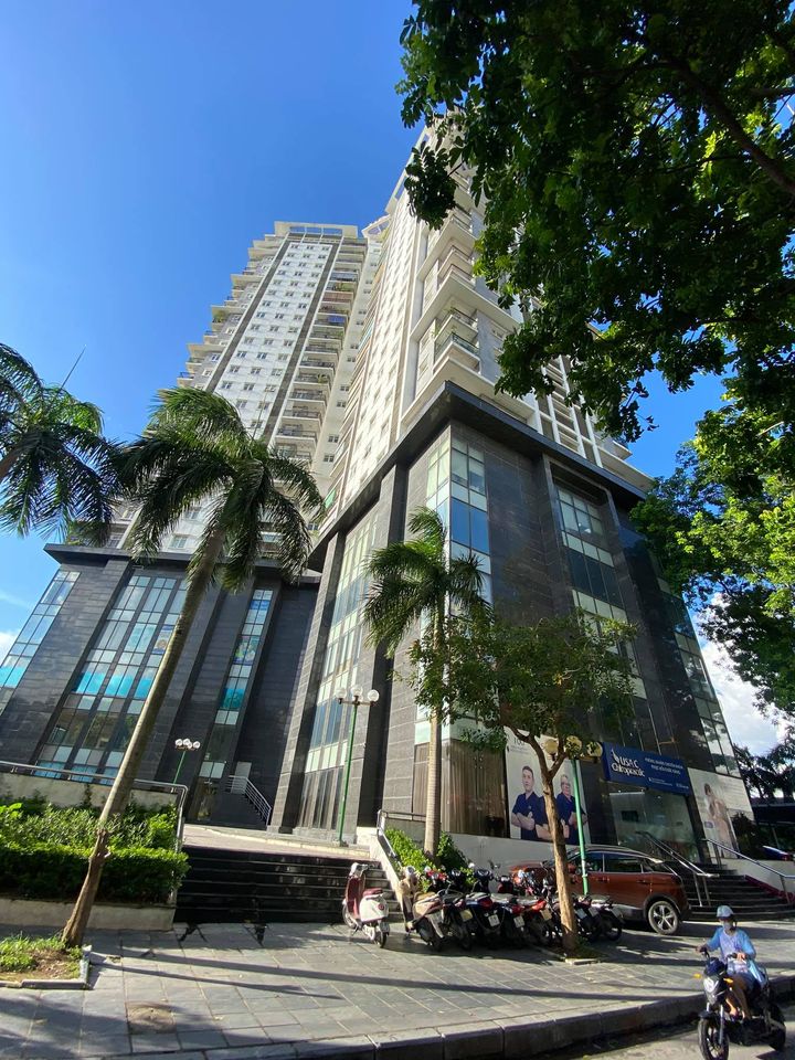 Tòa CCMN- Sát Công Viên- Nguyễn Lương Bằng- 90m2- 8Tầng thang máy- Cho thuê 100tr/th