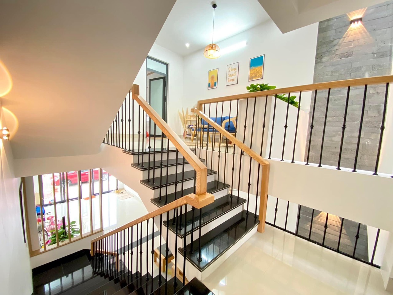 Bán toà nhà văn phòng phố giảng võ 100m2 11 tầng thang máy mặt tiền 7m giá 54 tỷ