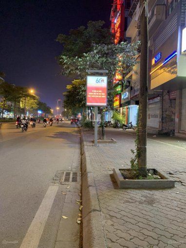 Bán gấp căn nhà lô góc mặt phố Phùng Chí Kiên Hoàng Quốc Việt Nghĩa Đô Cầu Giấy DT 110 m2 30,5 tỷ