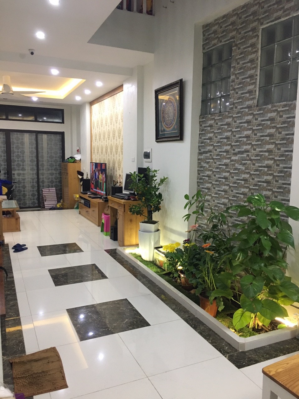 Bán Nhà Mặt Phố Hàng Bồ-37m Mặt Tiền Siêu Rộng-Giá Chỉ 16,3 Tỷ