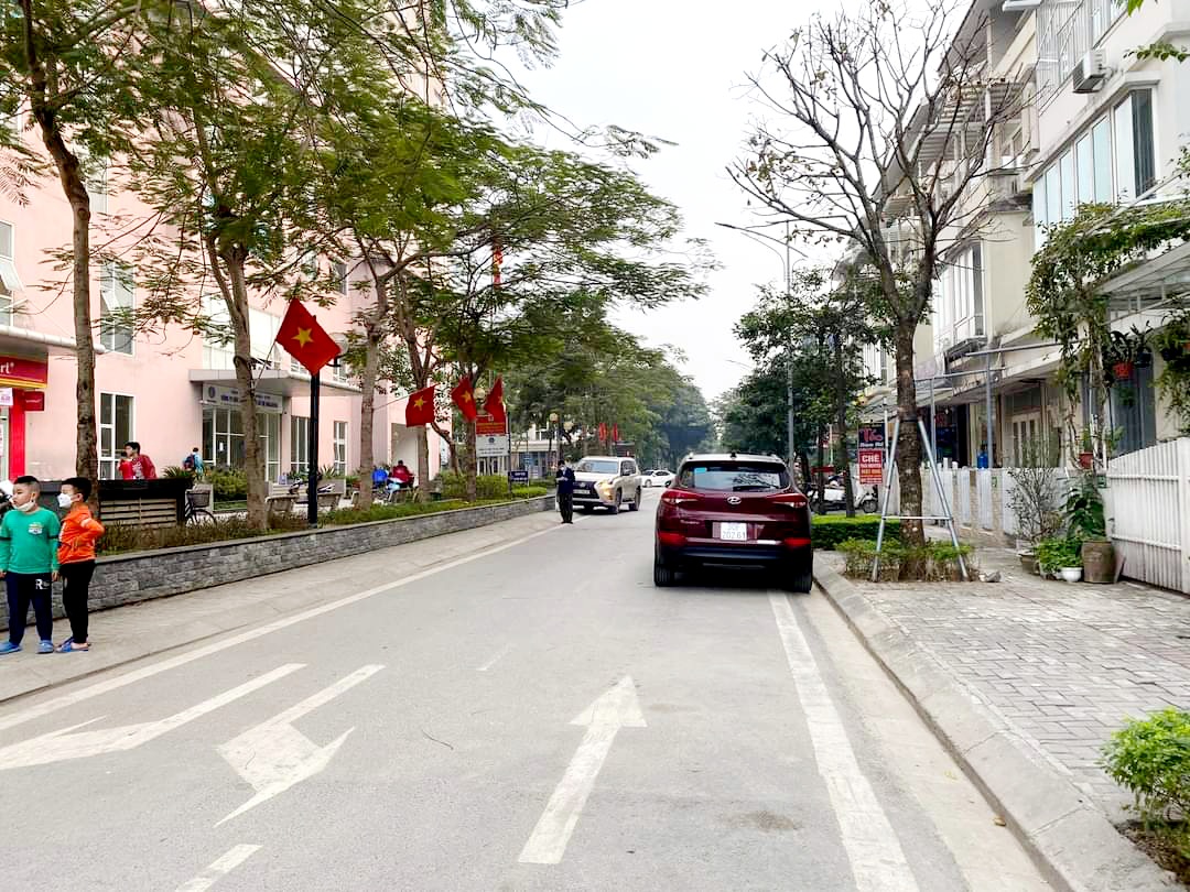 BÁN NHÀ LIỀN KỀ KHU ĐÔ THỊ XUÂN PHƯƠNG GẦN TOÀ OCT2 VIGLACERA XUÂN PHƯƠNG, 098.115.8.507