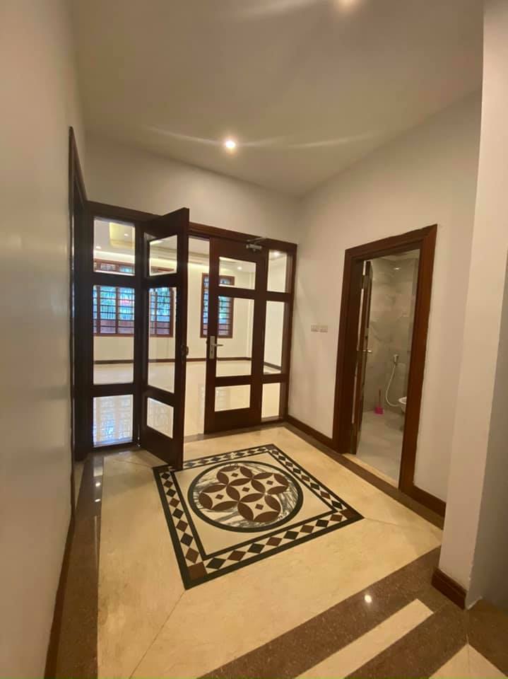 Bán tòa nhà mới 7 tầng ở Phố Tô Ngọc Vân, Tây Hồ phố được mệnh danh là phô Tây Hà nội